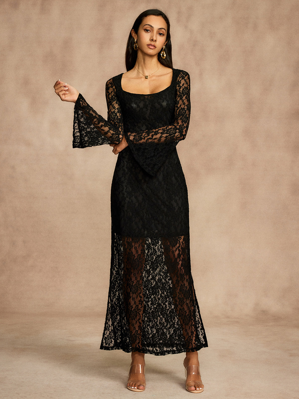 Fioretta™ Lace Bell Sleeve Maxi Dress