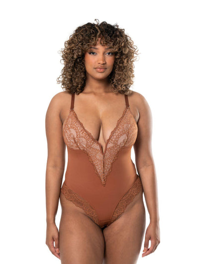 Éclaté™ V-Neck Half Laced Bodysuit